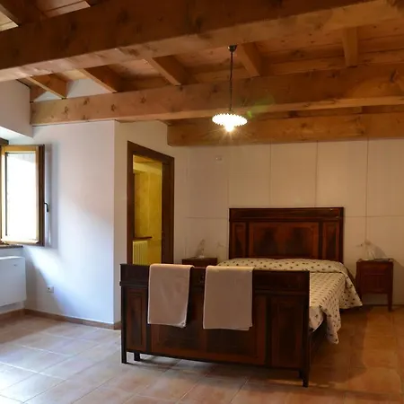 Pascolo Kır Evi Costacciaro